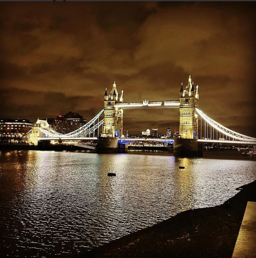 And good evening London Town. @woolfallalex on Instagram