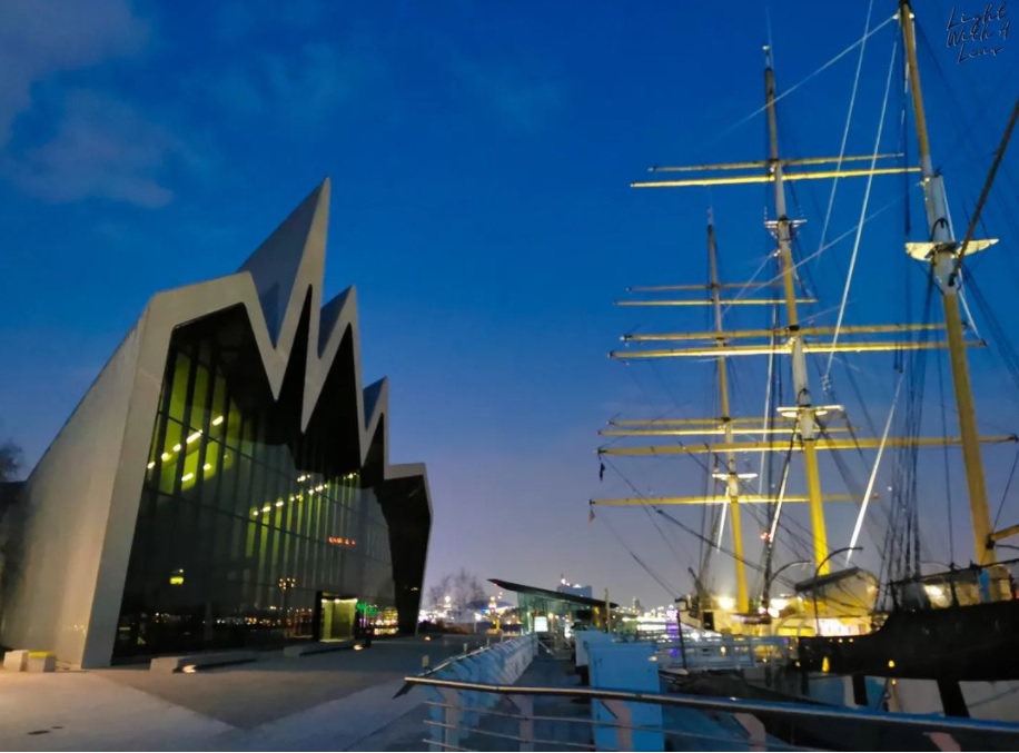 📸 Riverside Museum & TheTall Ship, shot tonight on my phone. Dan Jones @lightwithalens on Instagram