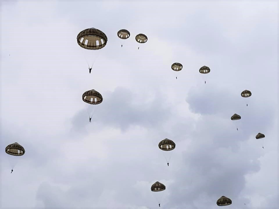 75th anniversary of D-Day Dakota parachute jump @AcademyKev
